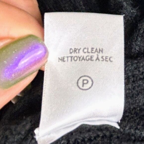 A.L.C. Maura Sweater Statement Puff Shoulder Black Ribbed Turtleneck Cashmere XS - Picture 13 of 13